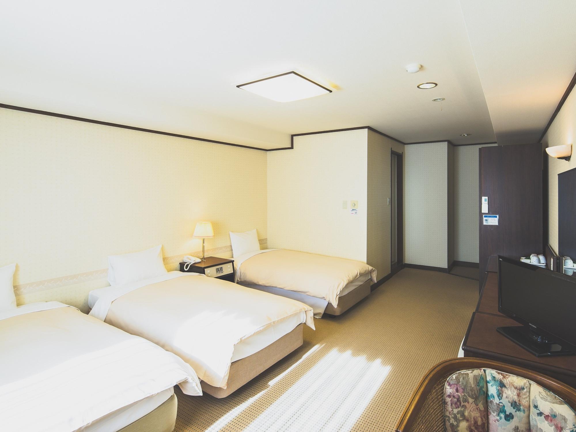 Hotel Karuizawa Elegance Exterior photo