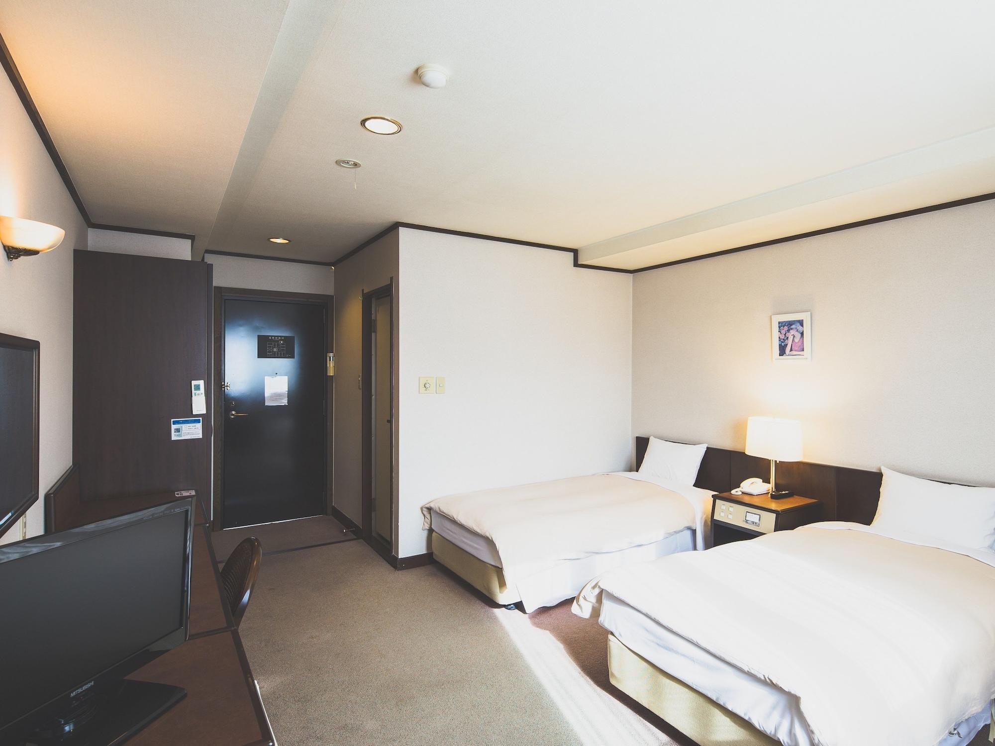 Hotel Karuizawa Elegance Exterior photo
